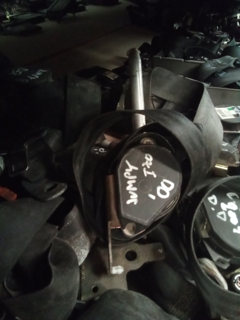 Cinturon delantero derecho citroen jumpy '01