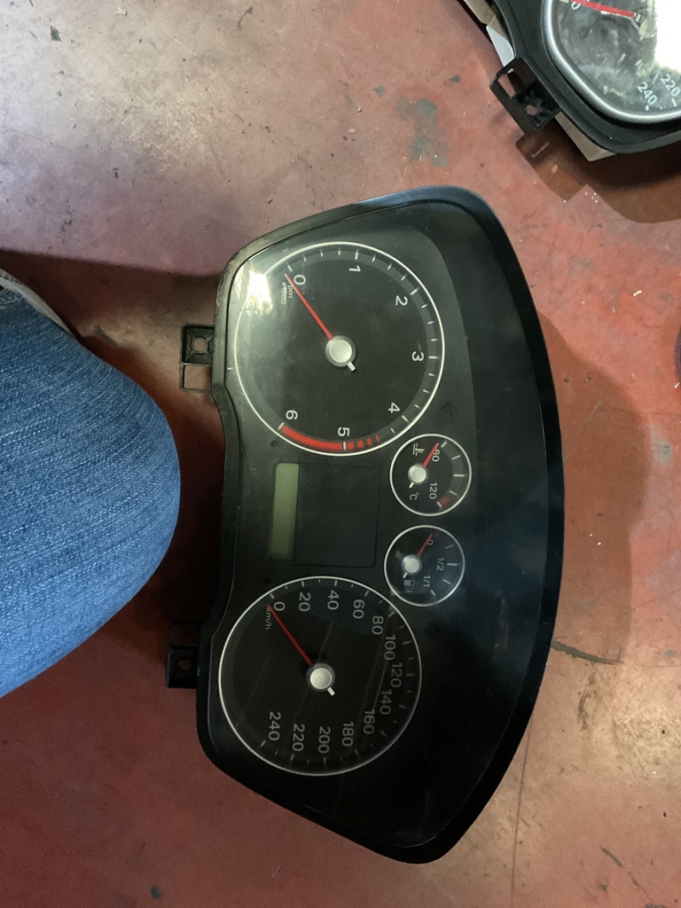 Cuadro instrumentos ford focus 2005