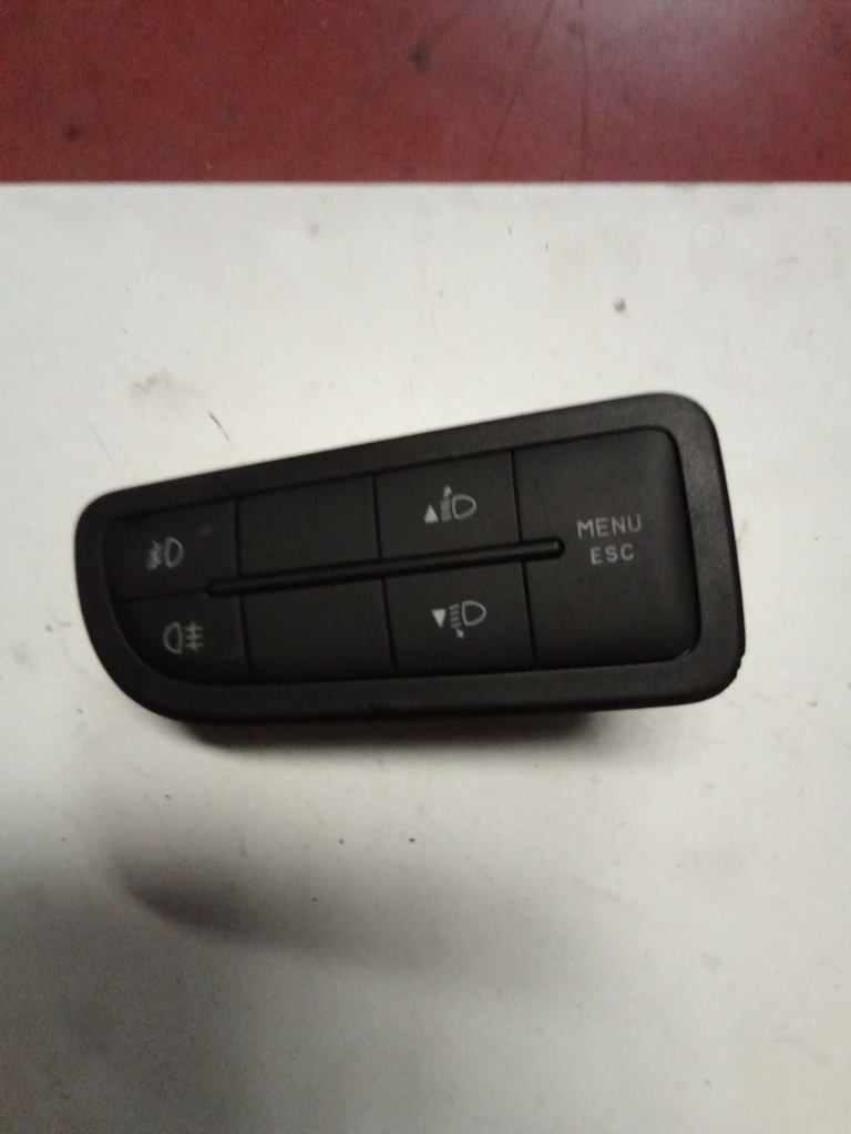 Interruptor luces antiniebla peugeot bipper '14