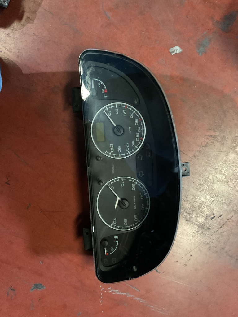 Cuadro instrumentos citroen xsara ii 04