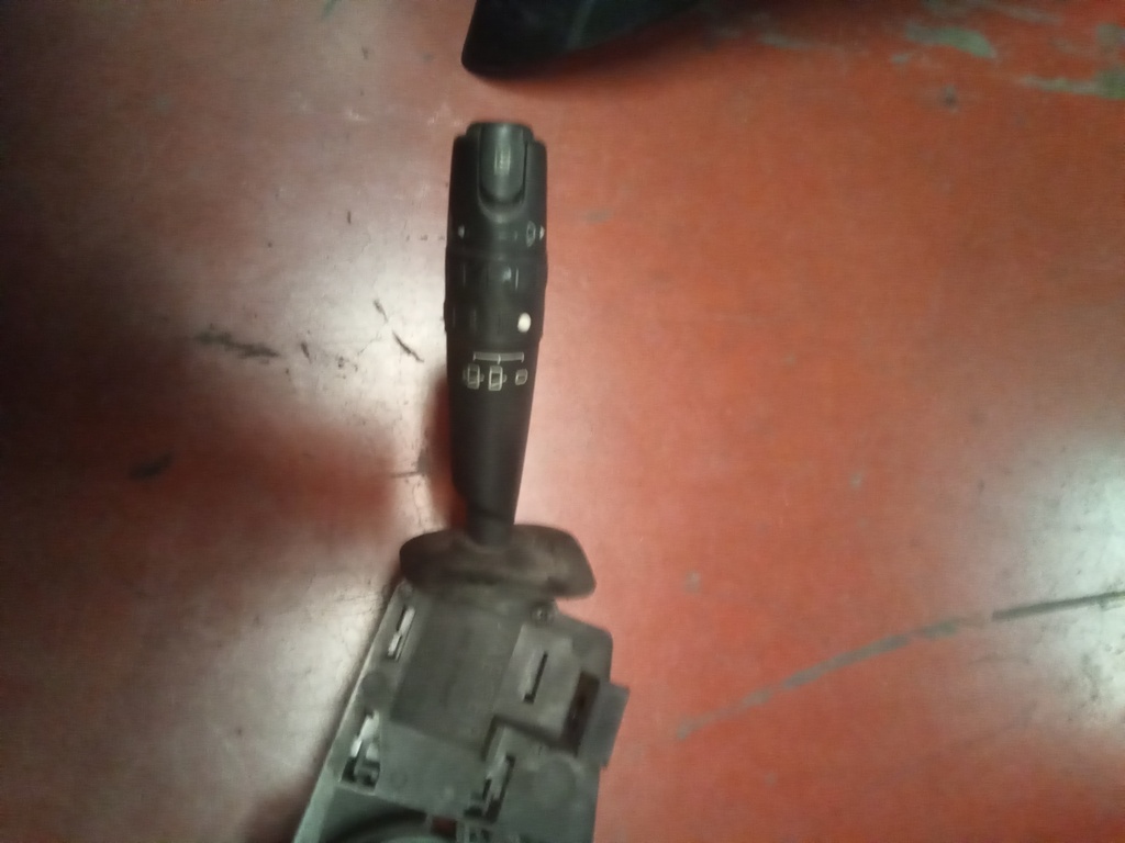 Mando de limpìaparabrisas citroen xsara '00