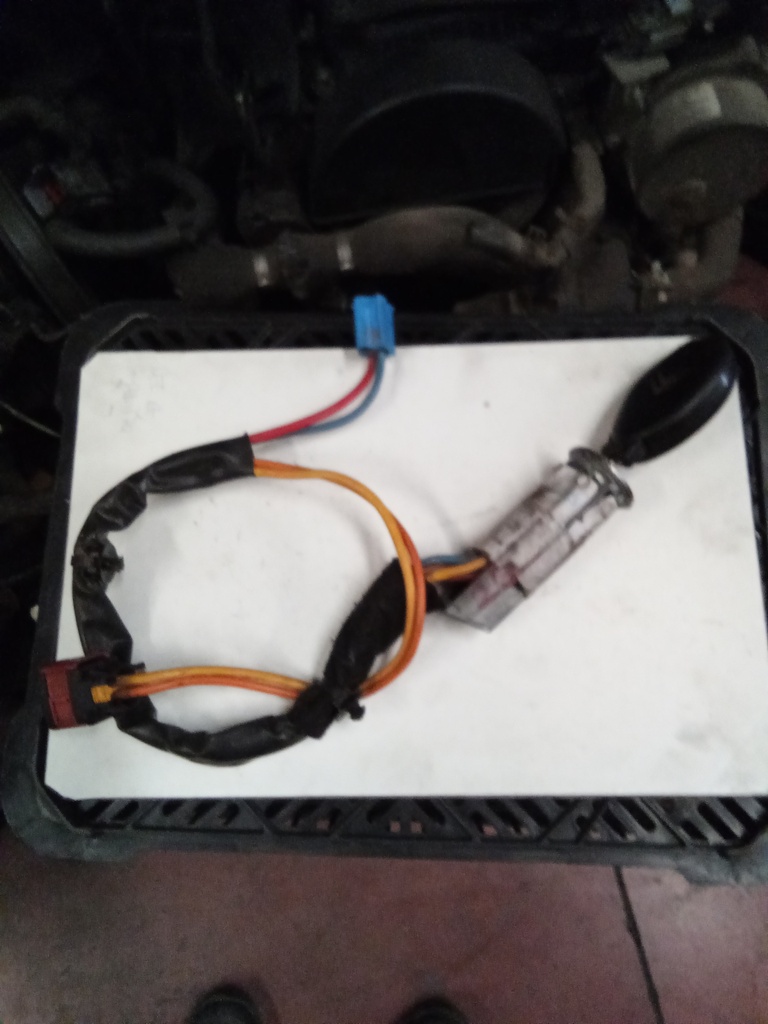 Conmutador de arranque citroen xsara '03