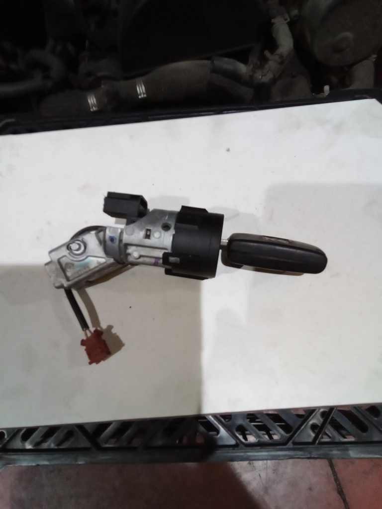 Conmutador de arranque citroen c4 '07