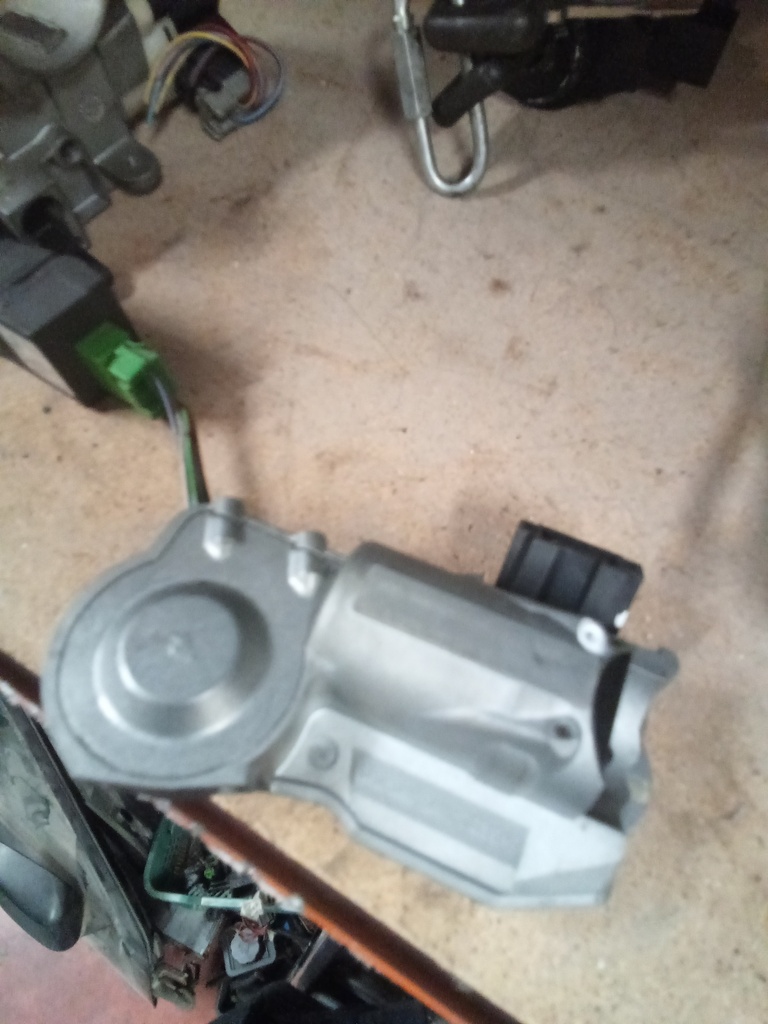 Bloqueo de columna de dirección mercedes w203