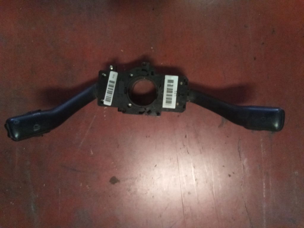 Mando multifuncion audi a6 año 1999