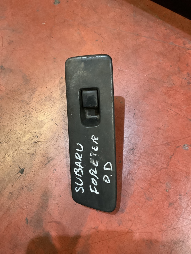 Botonera eleva lunas del. derecha subaru forester ‘99