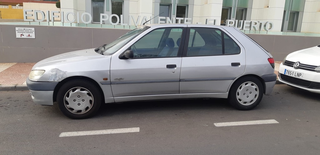 0033 PEUGEOT 306 1.9D