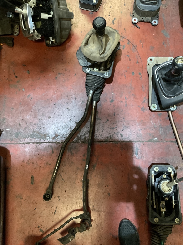 Palanca cambios 6 vel. volkswagen passat ‘03