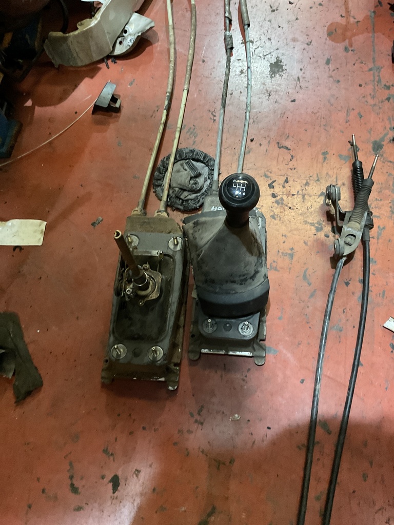 Palanca cambios 5vel. seat ibiza ‘09