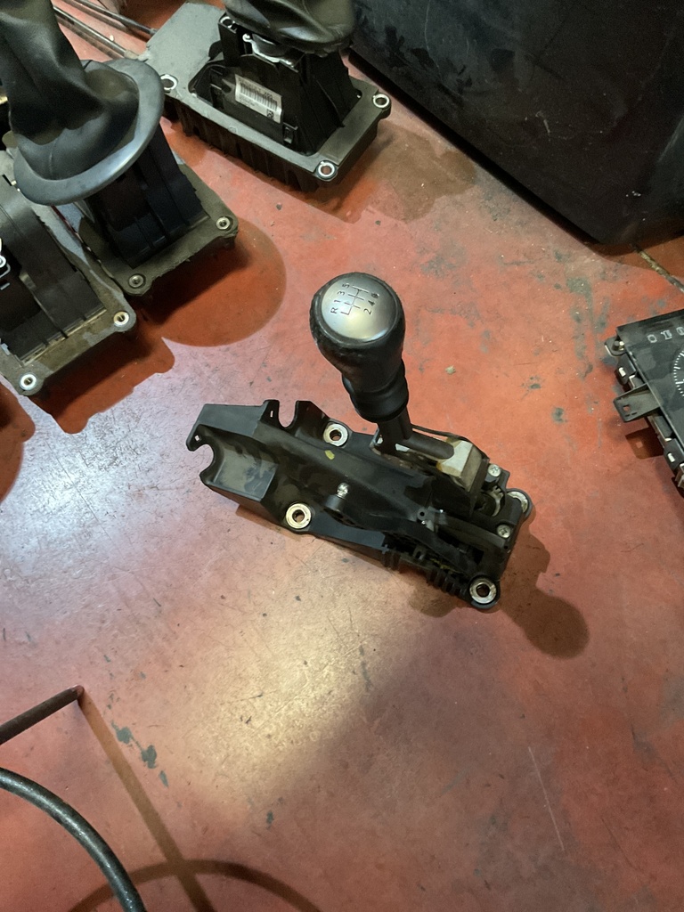 Palanca cambios 6vel. nissan Qashqai ‘10