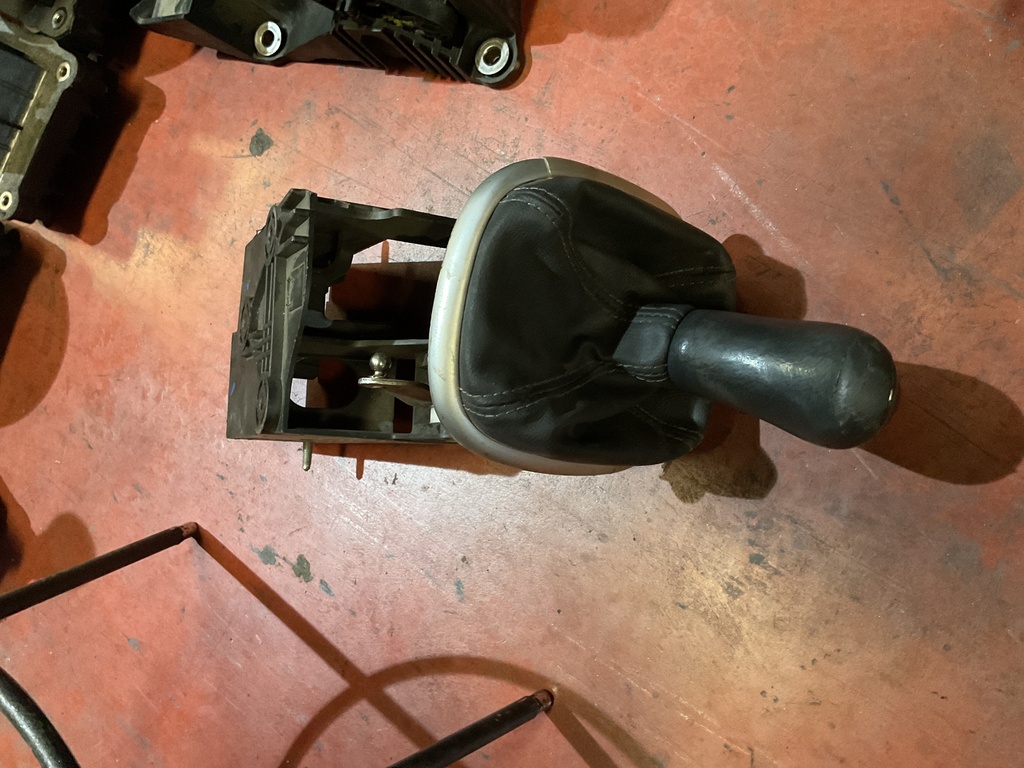 Palanca cambios 5vel,  renault scenic ii ‘06