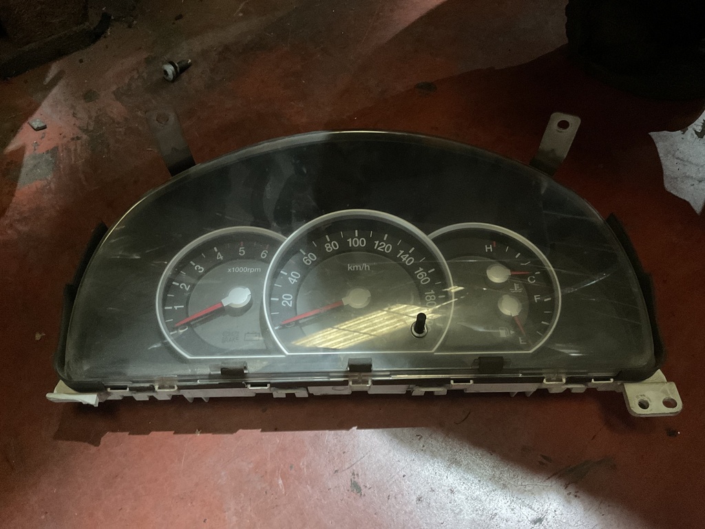 Cuadro instrumentos kia sorento ‘06