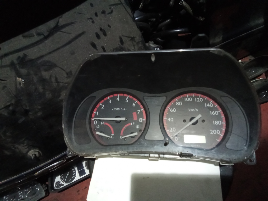 Cuadro instrumentos honda hr-v '05