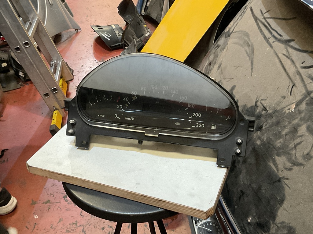 Cuadro instrumentos mercedes clase a a170