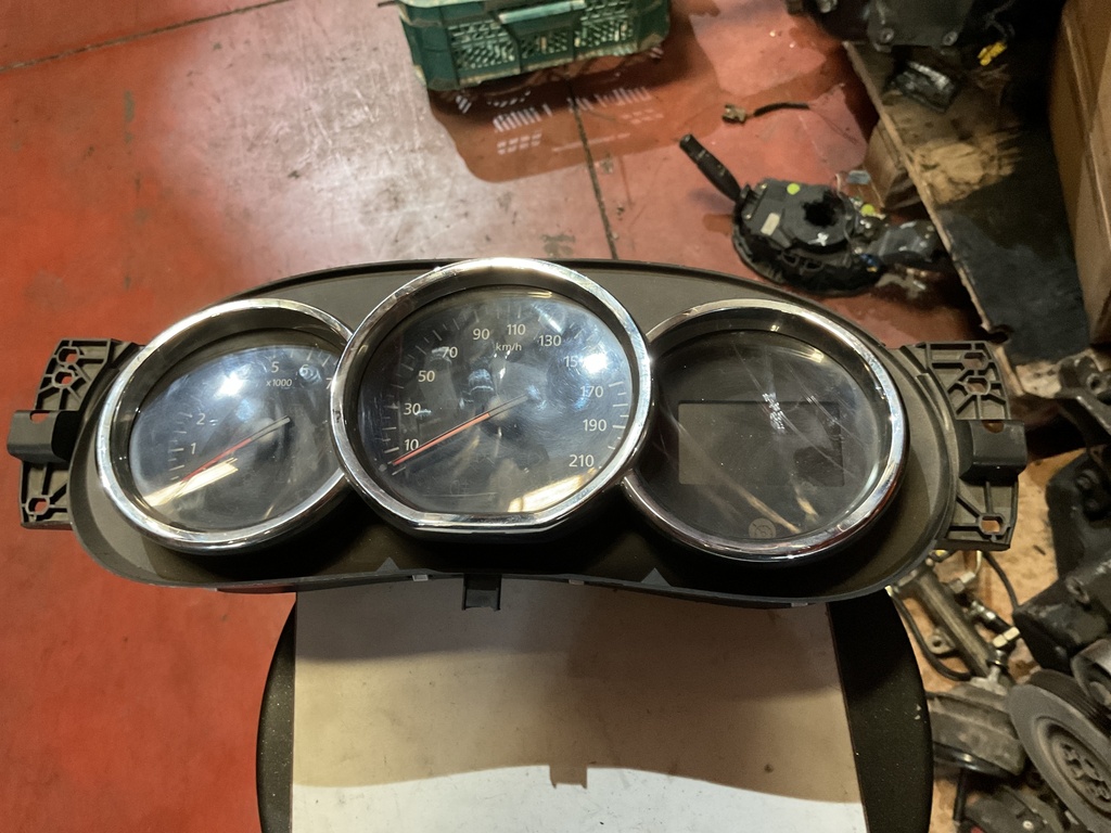 Cuadro instrumentos dacia logan ‘12