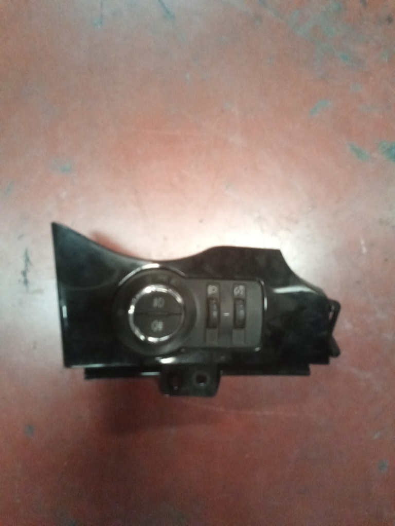 Mando luces antiniebla chevrolet orlando '11