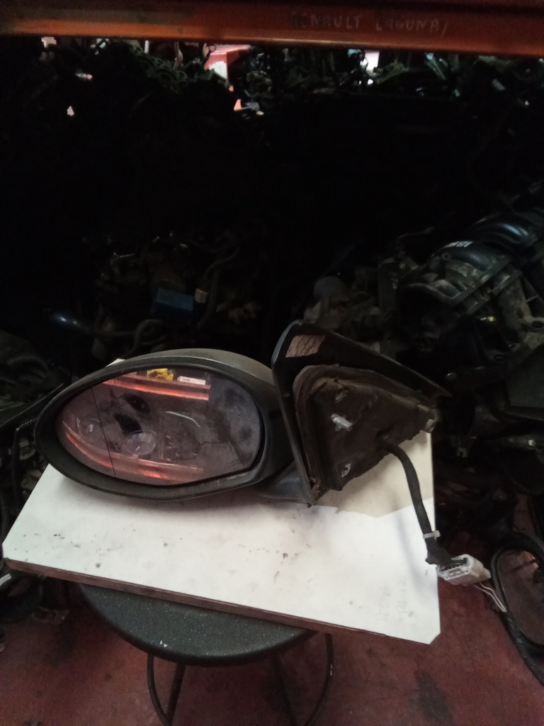 Retrovisor izquierdo alfa romeo 147 '04