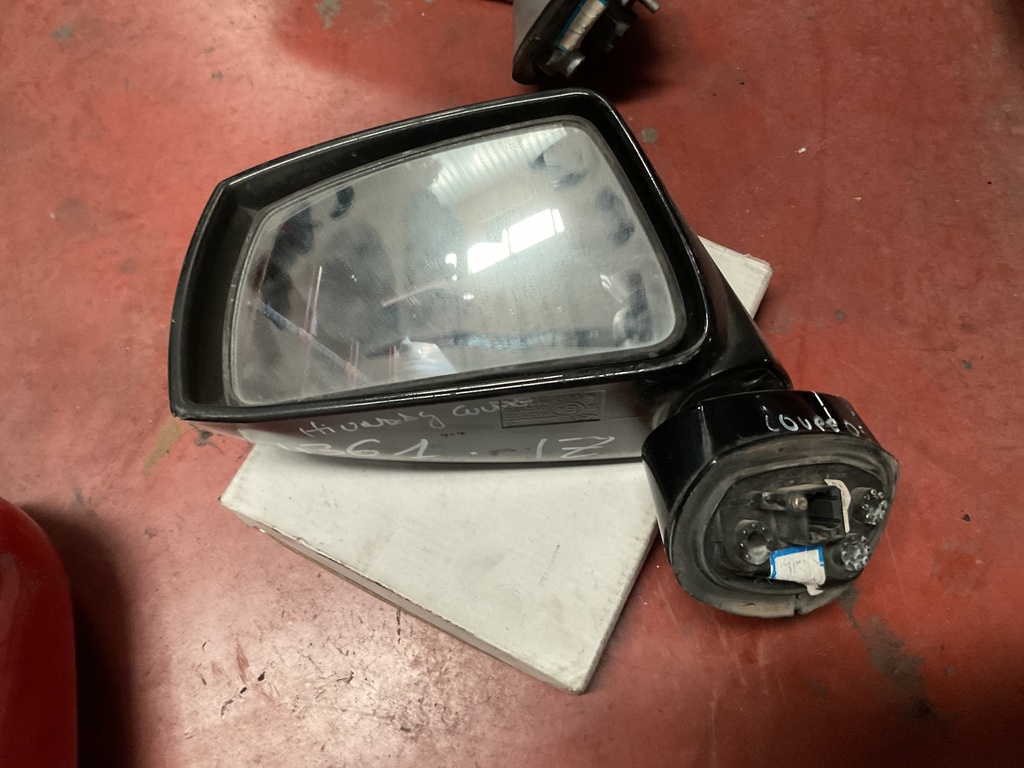 Retrovisor izquierdo hyundai coupe ‘04