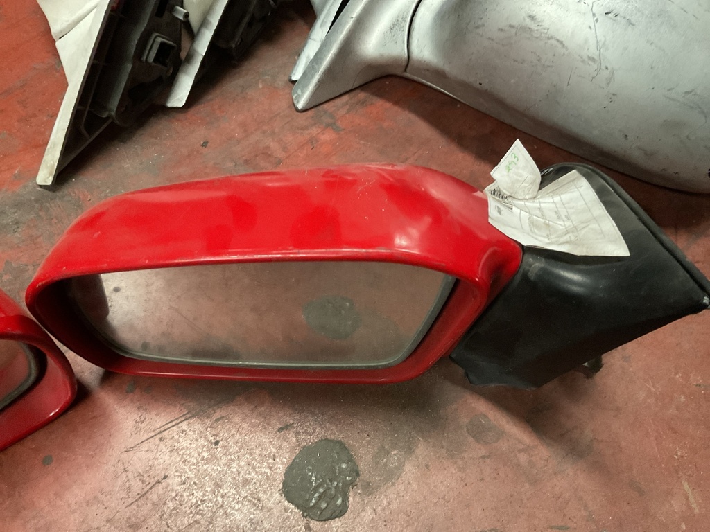 Retrovisor izquierdo hyundai coupe ‘94