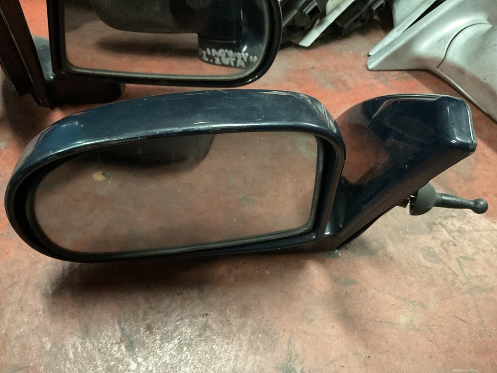 Retrovisor izquierdo manual hyundai Atos prime ‘01