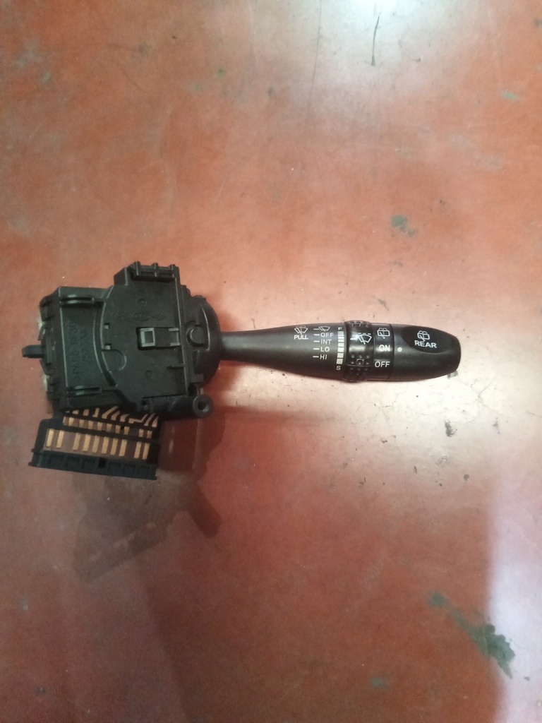 Mando de limpiaparabrisas kia picanto '02