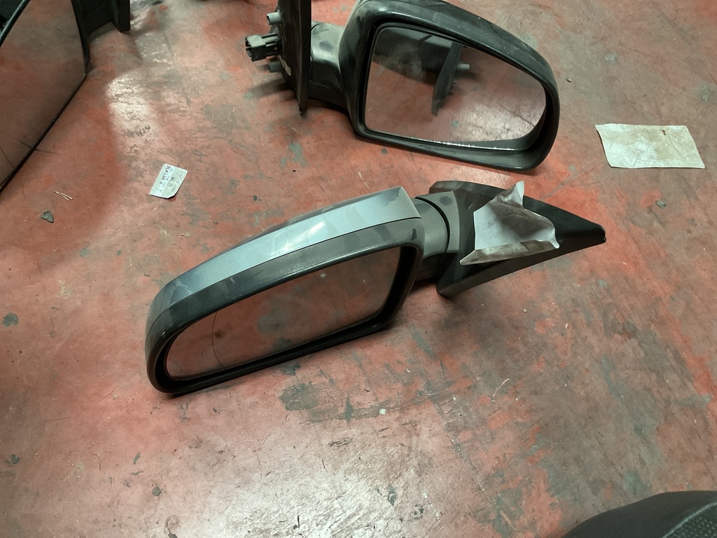 Retrovisor izquierdo opel meriva ‘03