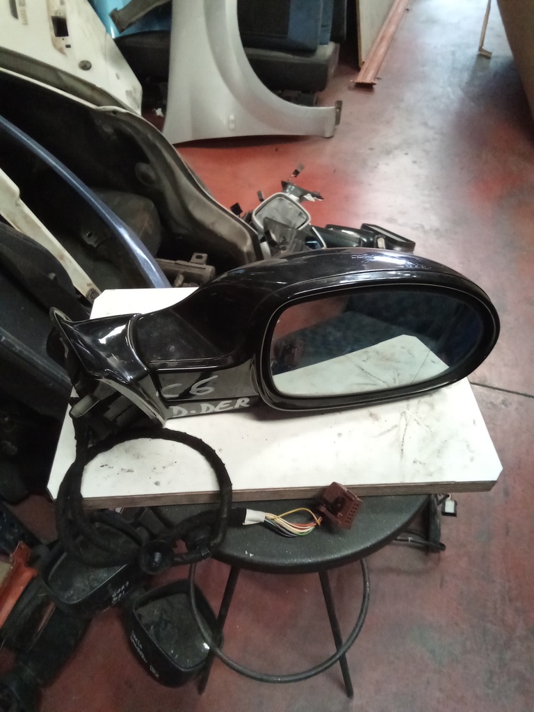 Retrovisor derecho citroen c6 '08