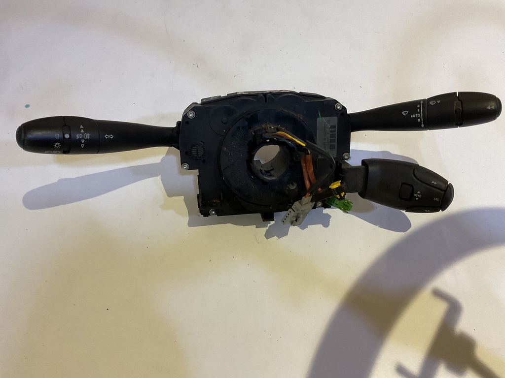 Mando multifuncion citroen c5 año 06