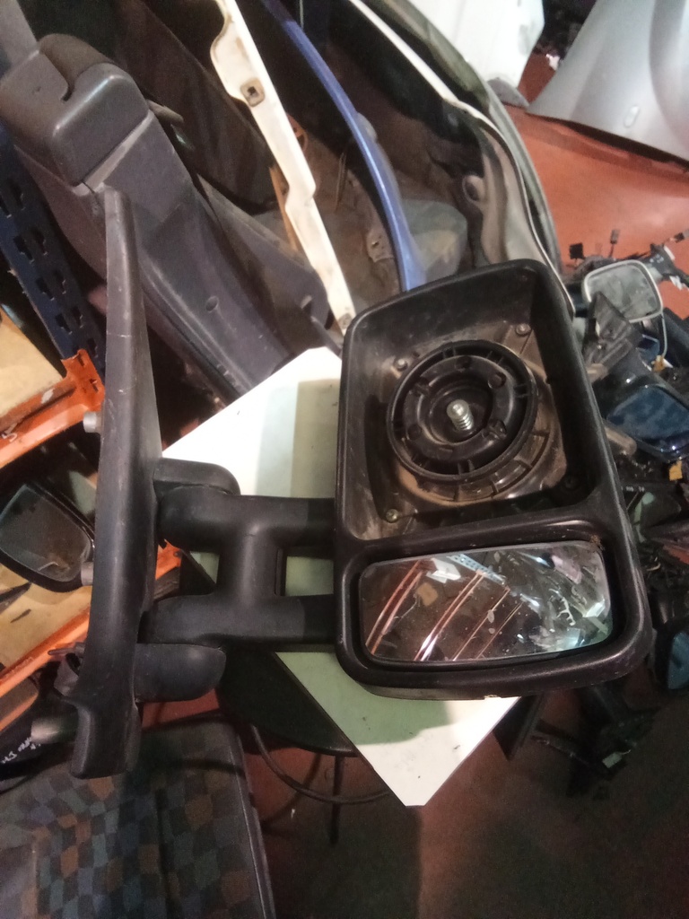 Retrovisor derecho renault master '01