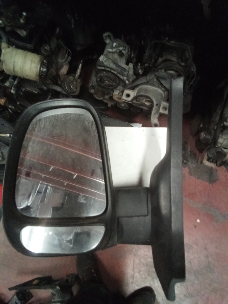 Retrovisor izquierdo ford Transit '01