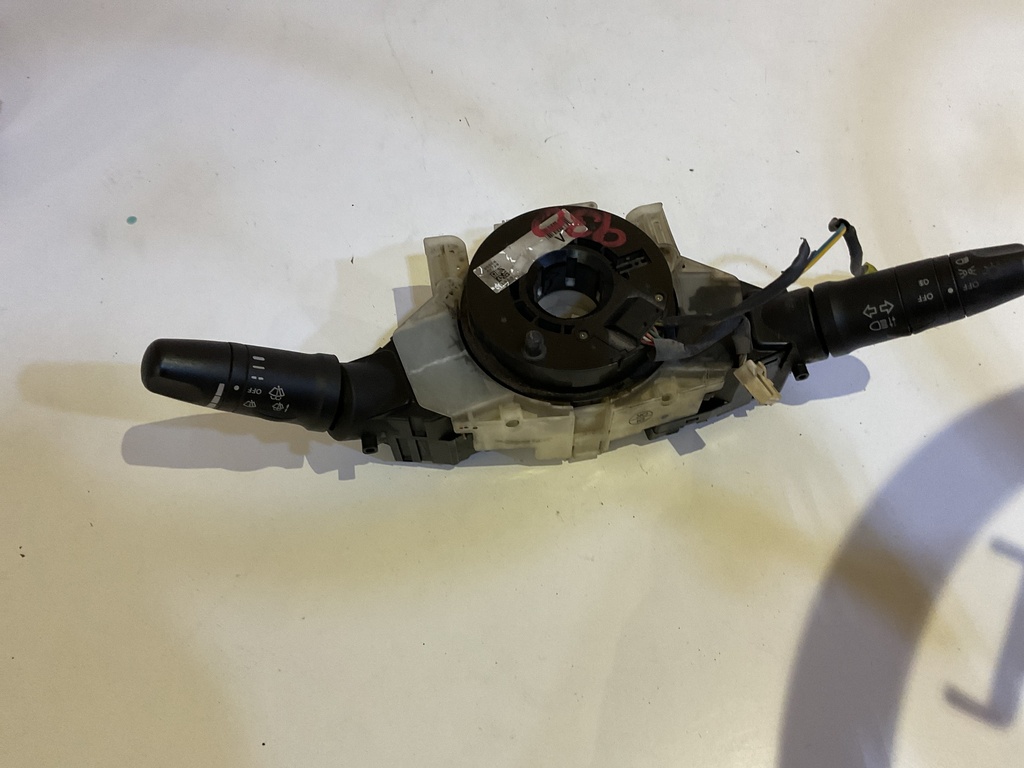 Mando multifuncion nissan primera año 2002