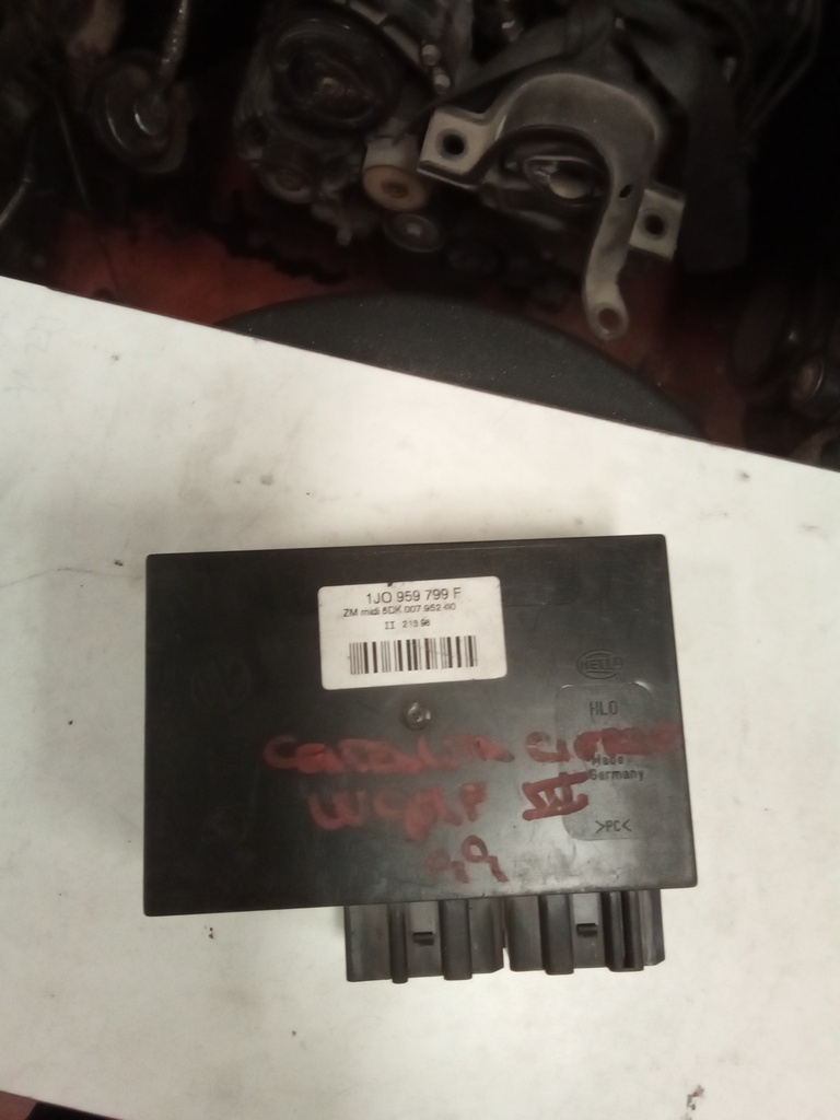 Módulo electrónico Volkswagen golf IV '99
