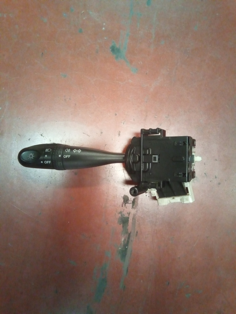 Mando de luces suzuki vitara '06