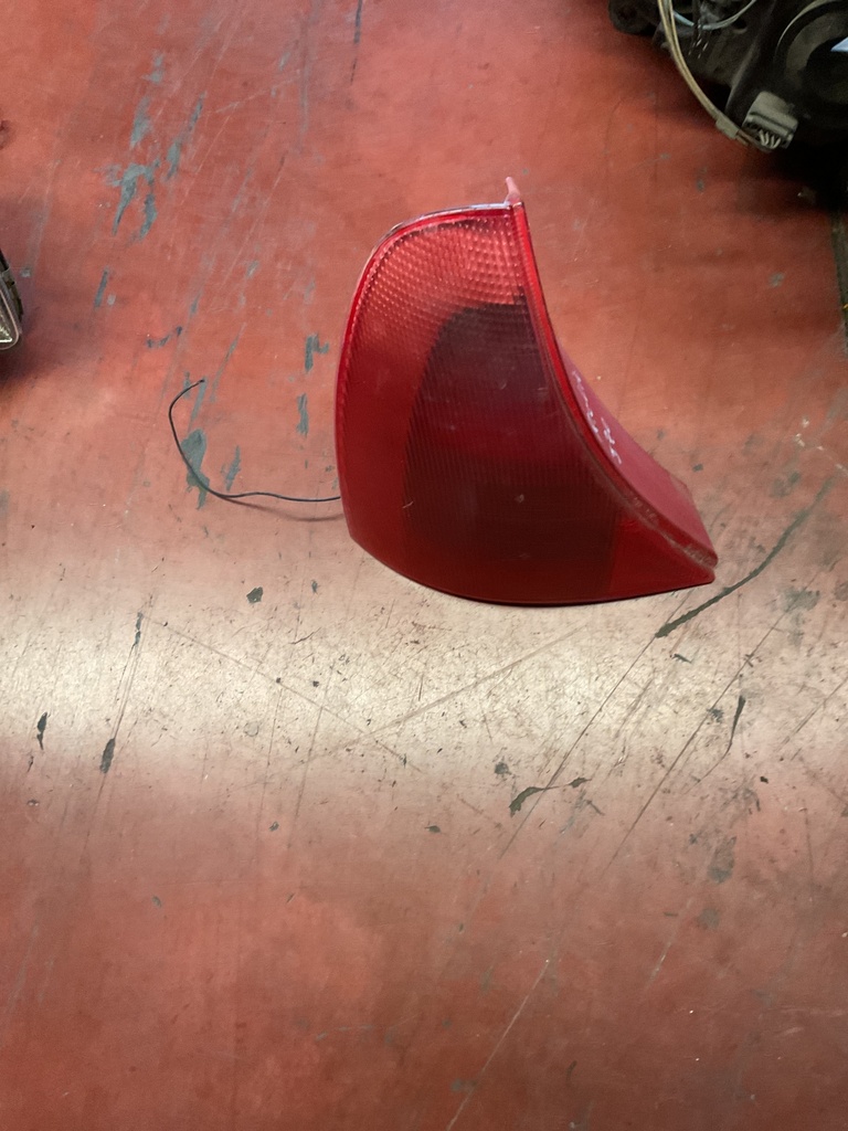 Piloto izquierdo Renault Clio 1999