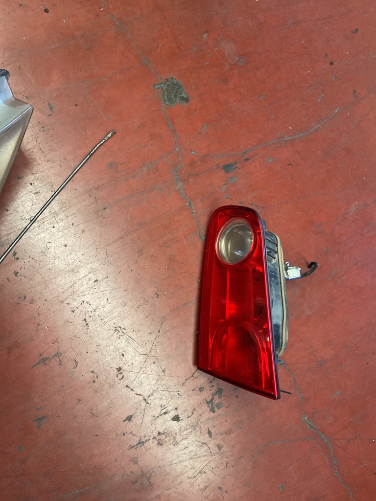 Piloto izquierdo Renault Laguna 2005