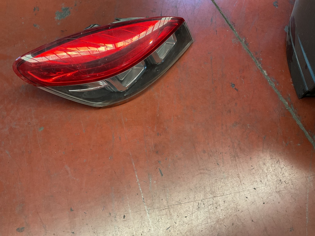 Piloto izquierdo Renault Megane II