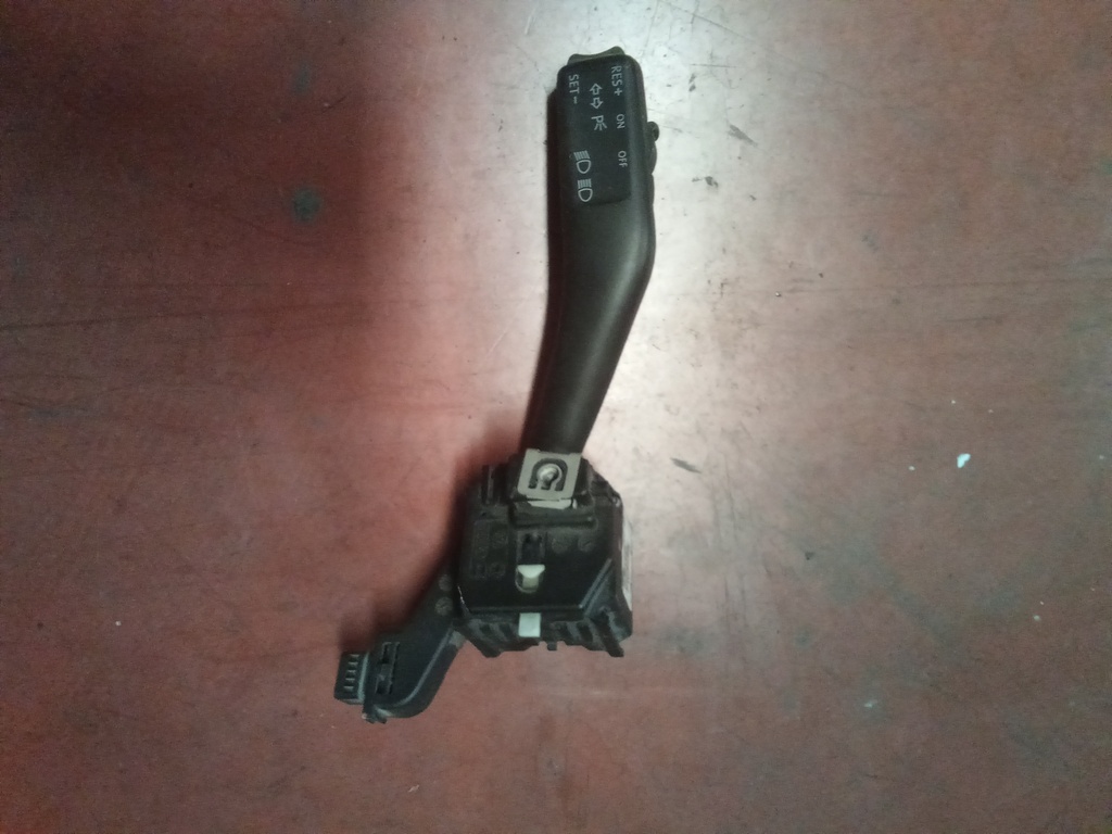 Mando de luces volkswagen golf plus '05