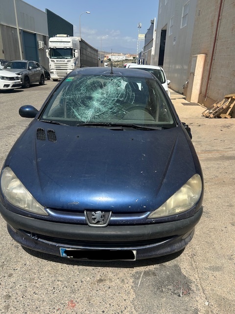 0086 PEUGEOT 206 1.9TD 1999