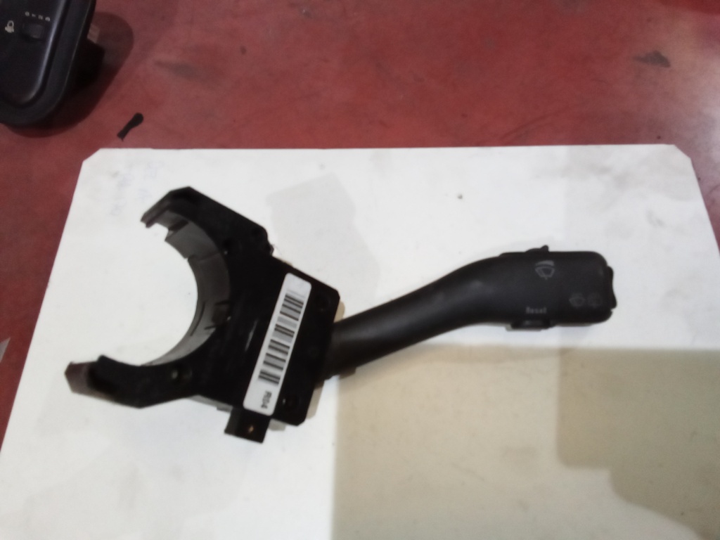 Mando de limpiapàrabrisas volkswagen golf iv '00