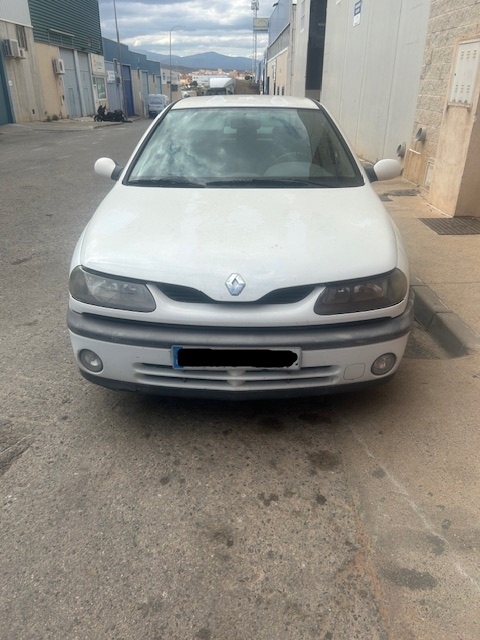0088 RENAULT LAGUNA 1.9 DCI 2000