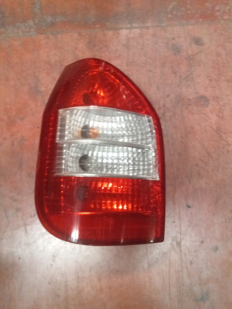 Piloto izquierdo opel zafira '99