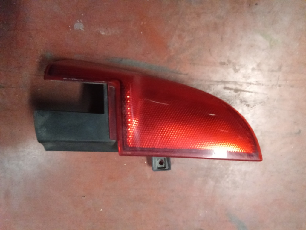 Piloto izquierdo paragolpes Mercedes vito '05