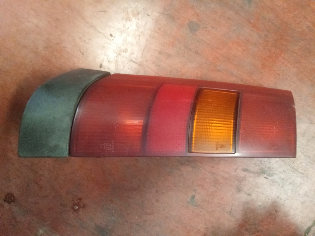 Piloto izquierdo Renault r5 '87