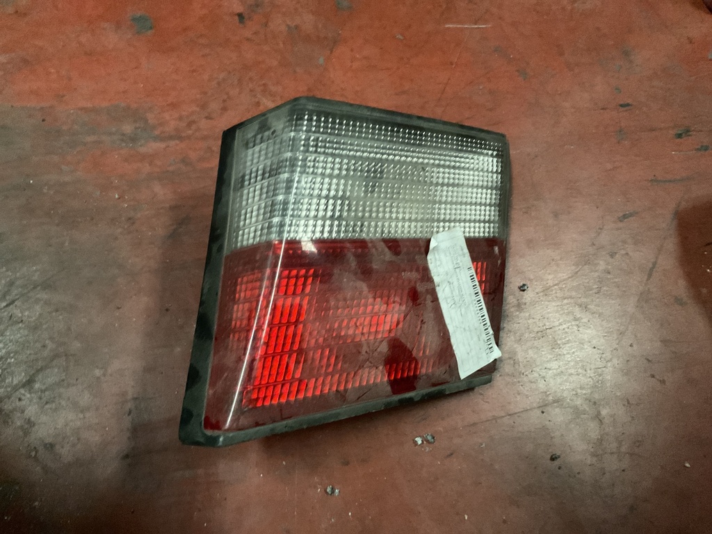 Piloto derecho interior nissan primera ‘97