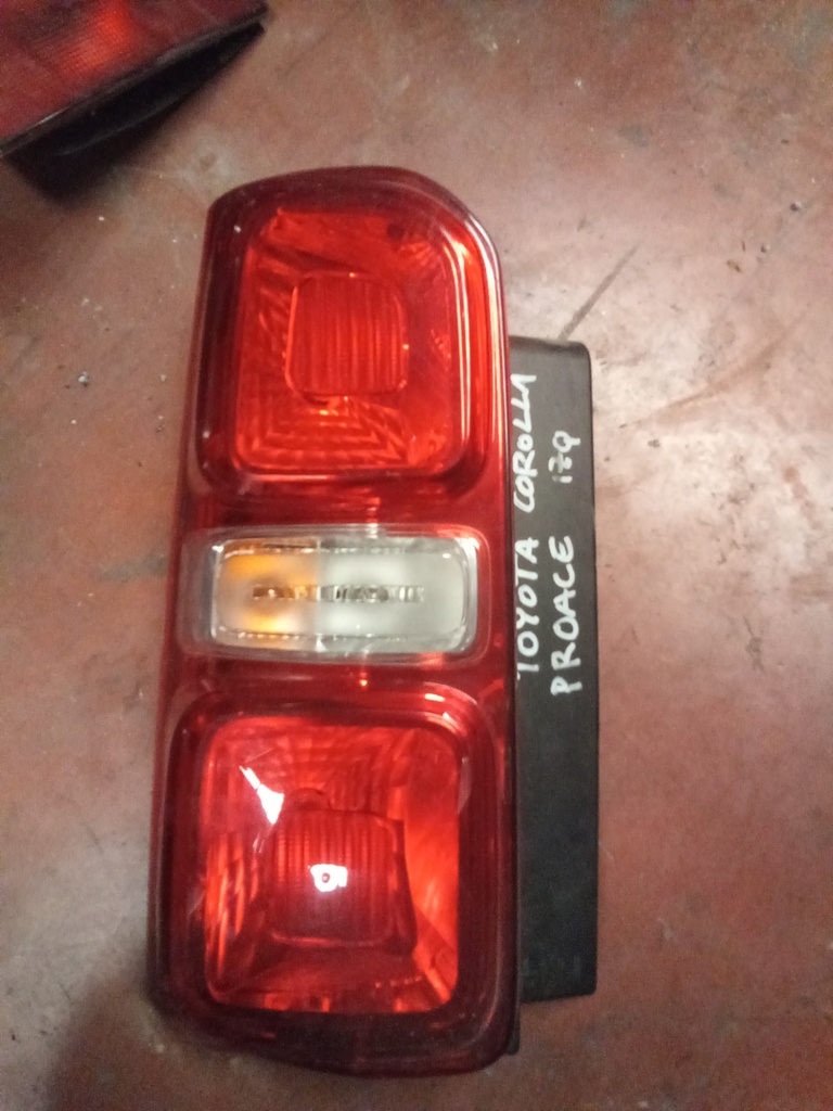 Piloto izquierdo Toyota proace verso '17