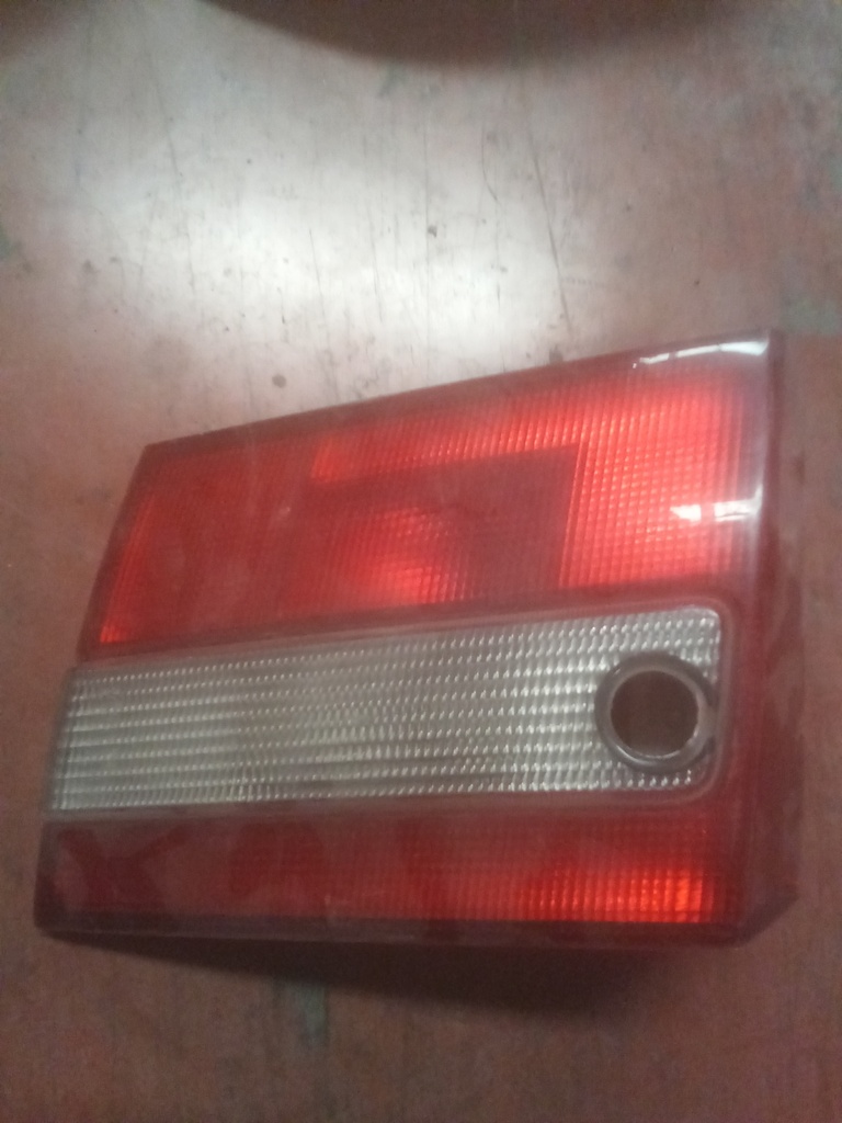 Piloto derecho Toyota carina '94