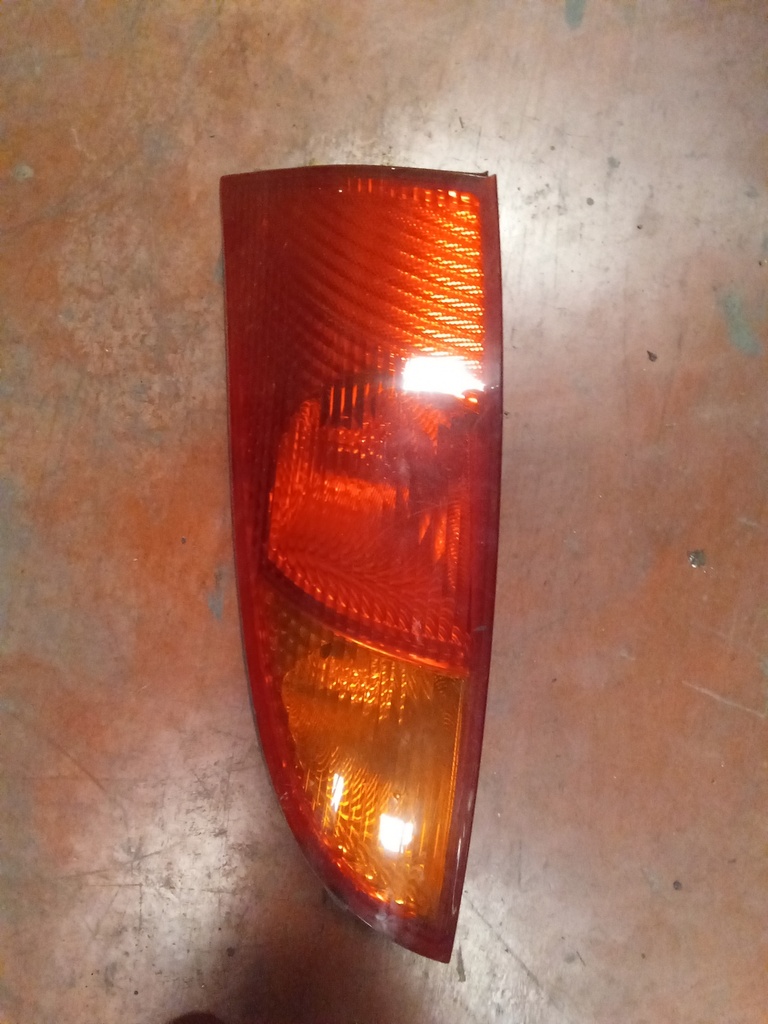 Piloto izquierdo Ford Focus '99