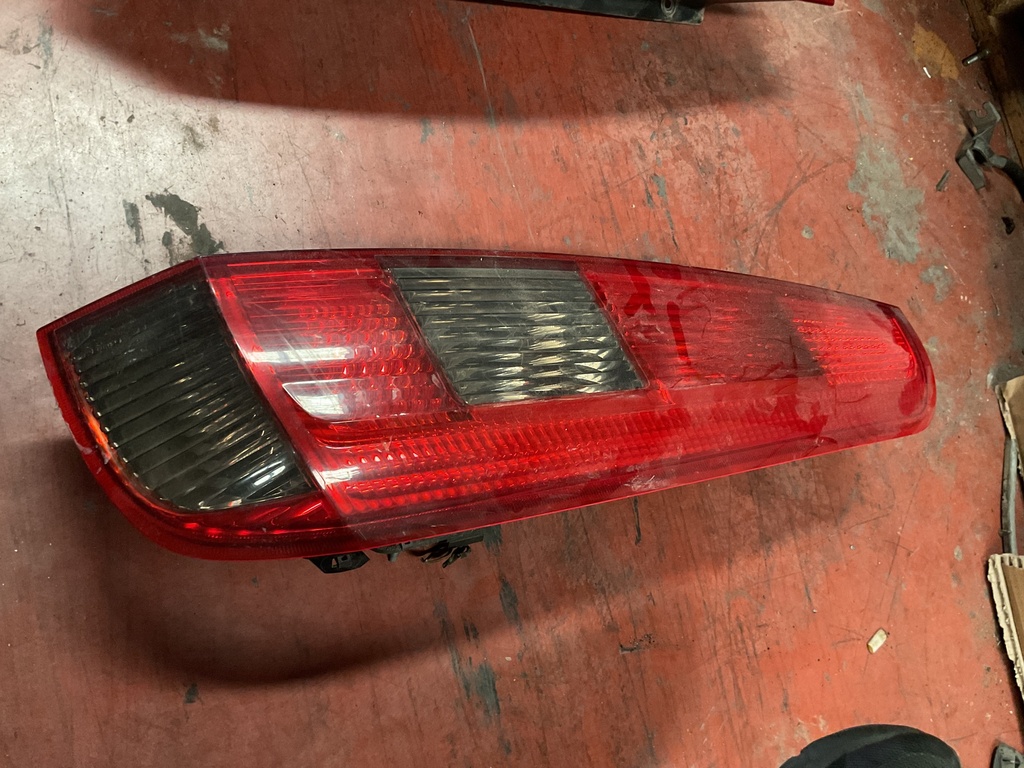 Piloto derecho ford fiesta 3p ‘03