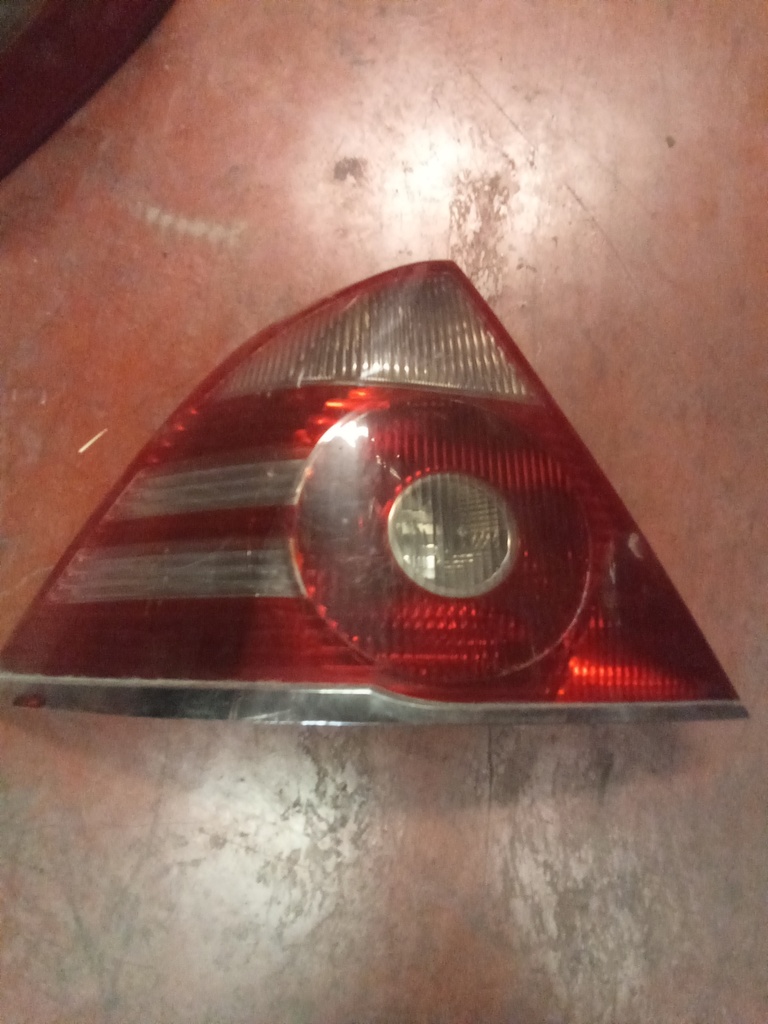 Piloto izquierdo Ford mondeo '05