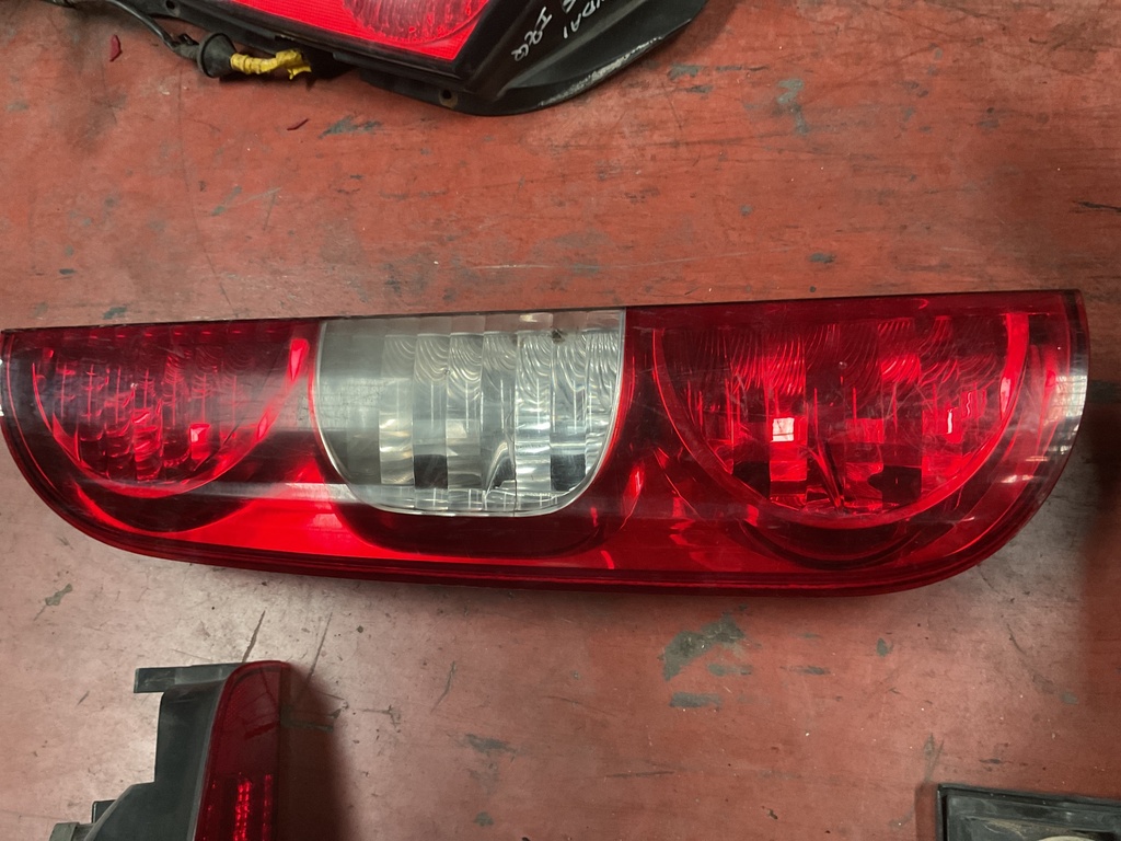 Piloto izquierdo fiat doblo ‘07